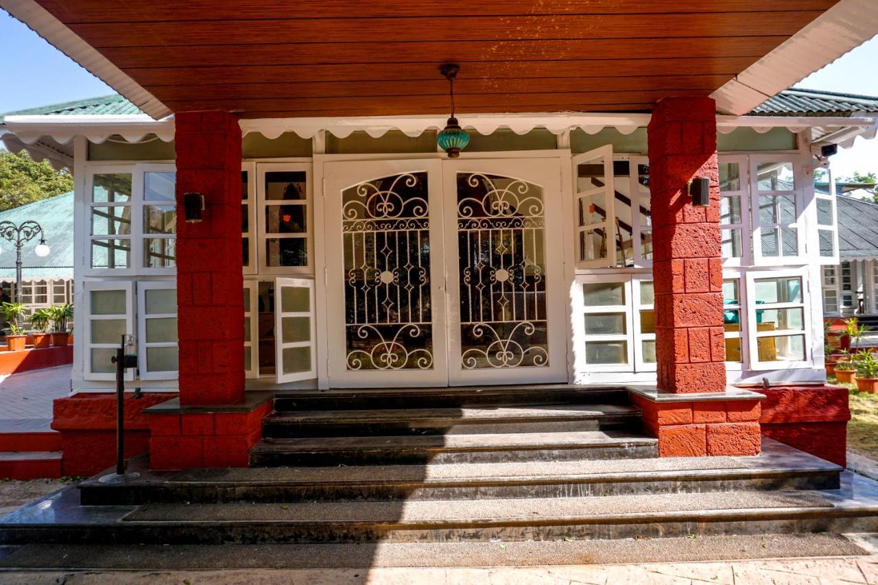 Citrus Chambers Mahabaleshwar Hotel Exterior photo